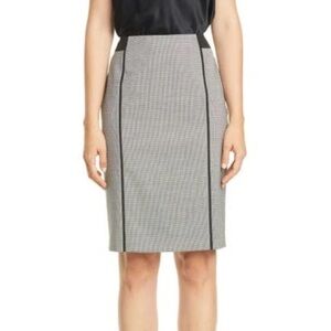 Hugo Boss Skirt‎ - NEW